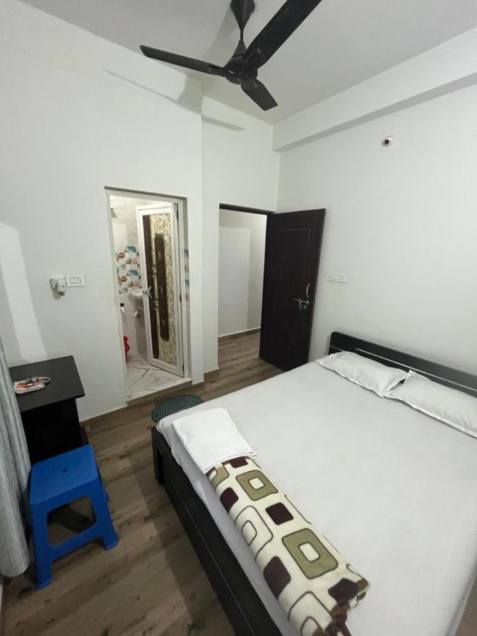 Marigold Hotel Shiliguri Exterior foto
